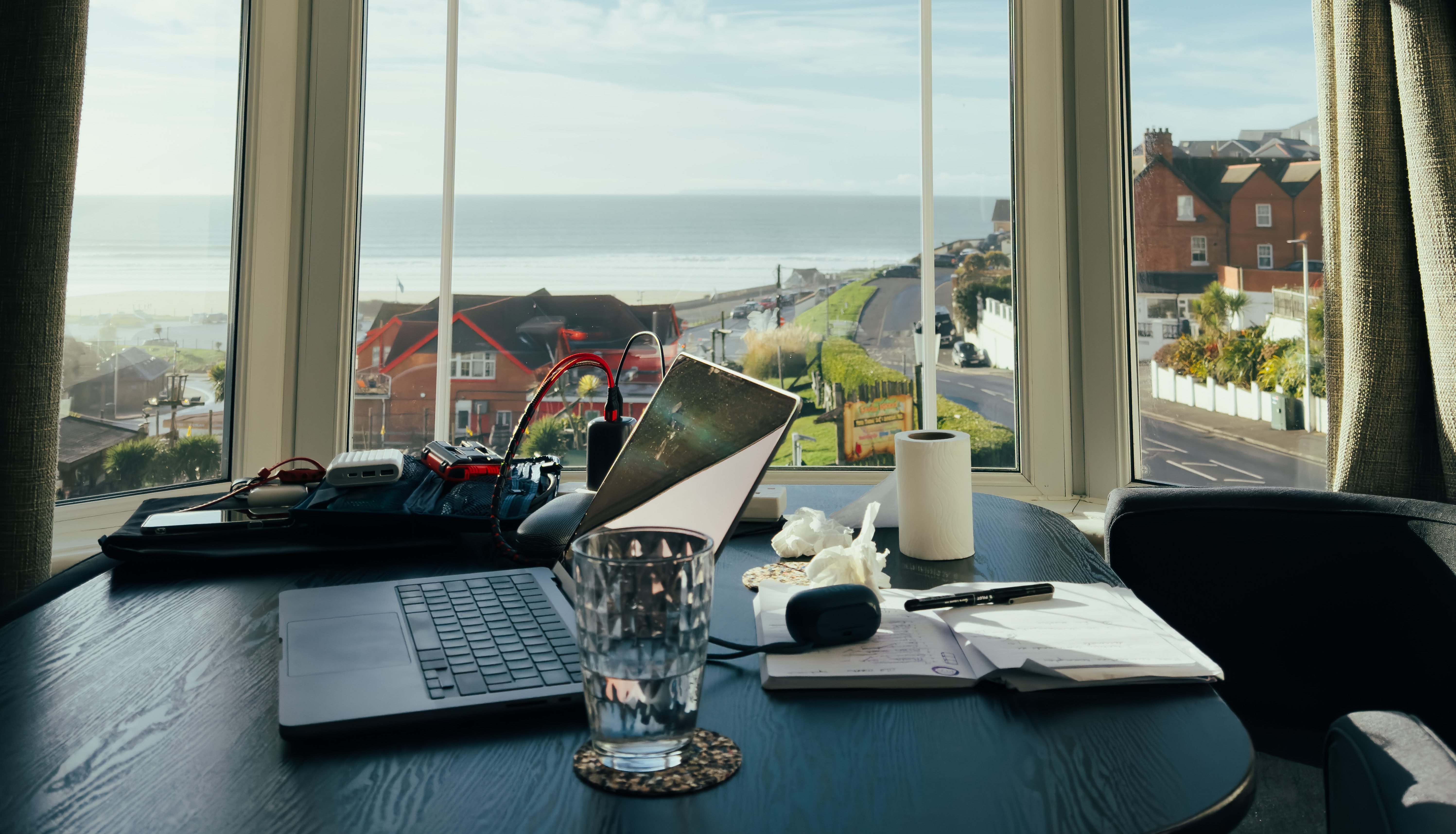 woolacombe desk